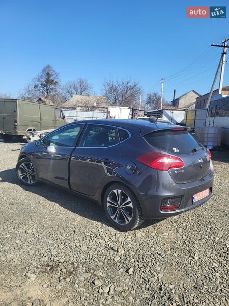 Хэтчбек Kia Ceed 2017 в Новоархангельске