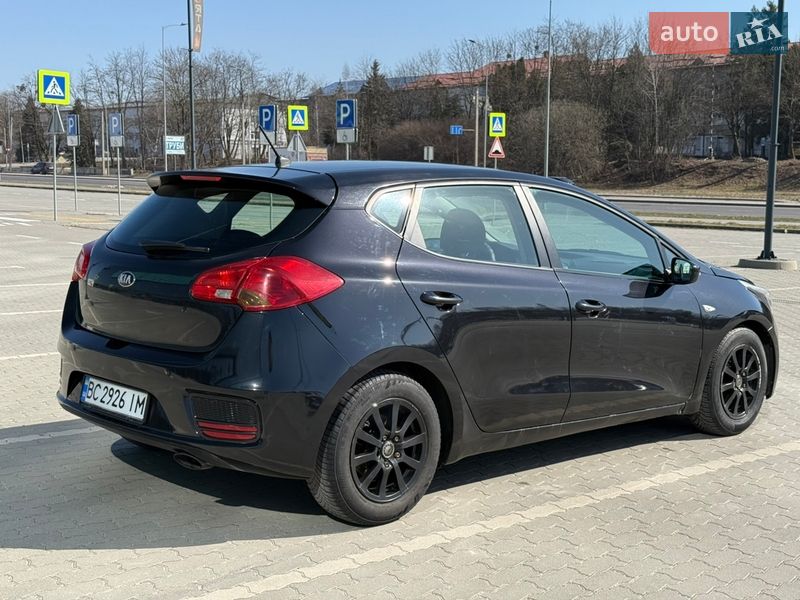Хетчбек Kia Ceed 2013 в Львові