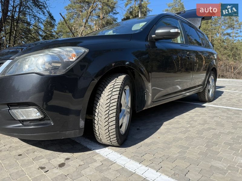 Універсал Kia Ceed 2011 в Києві