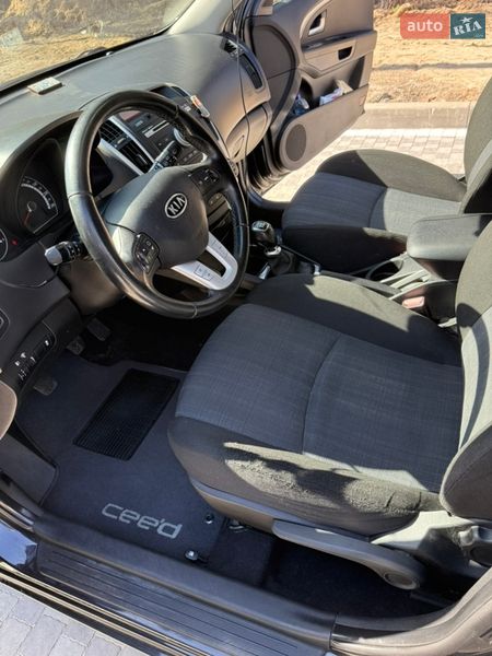 Універсал Kia Ceed 2011 в Києві