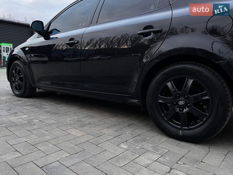 Универсал Kia Ceed 2008 в Кривом Роге