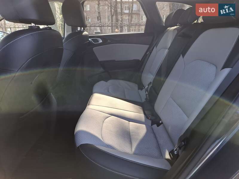 Универсал Kia Ceed 2019 в Чернигове