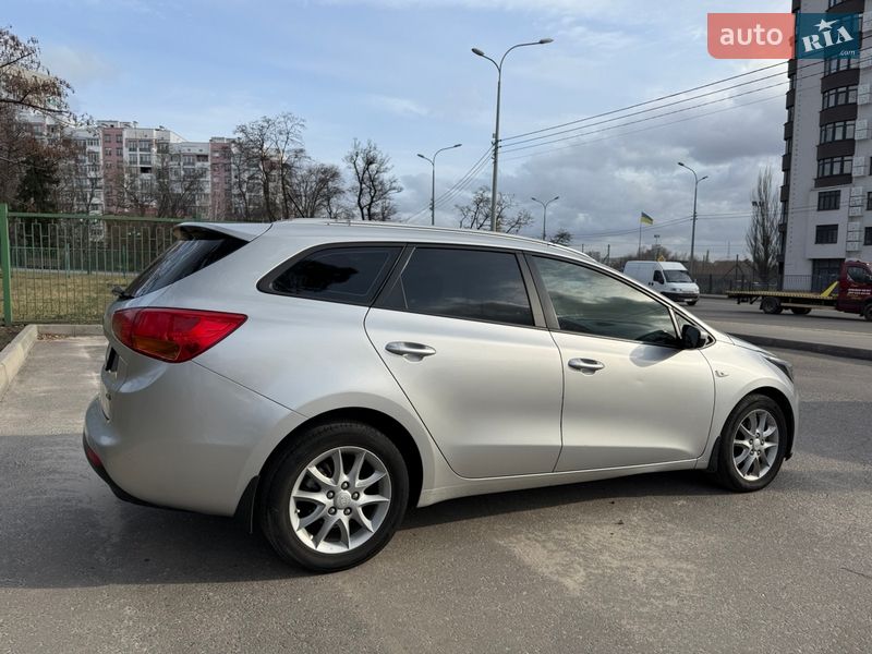 Универсал Kia Ceed 2014 в Харькове