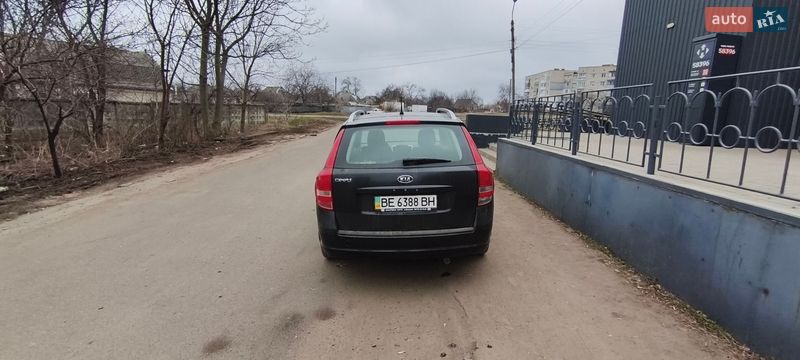 Универсал Kia Ceed 2012 в Первомайске
