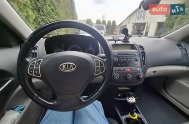 Хэтчбек Kia Ceed 2007 в Золочеве