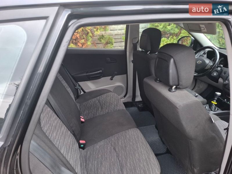 Хетчбек Kia Ceed 2007 в Золочеві