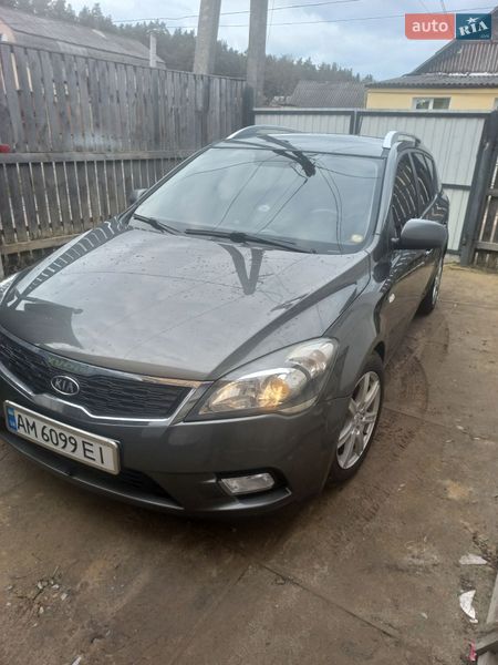 Универсал Kia Ceed 2010 в Житомире фото 2 Универсал Kia Ceed 2010 в Житомире