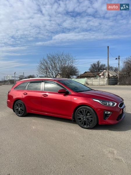 Универсал Kia Ceed 2018 в Днепре