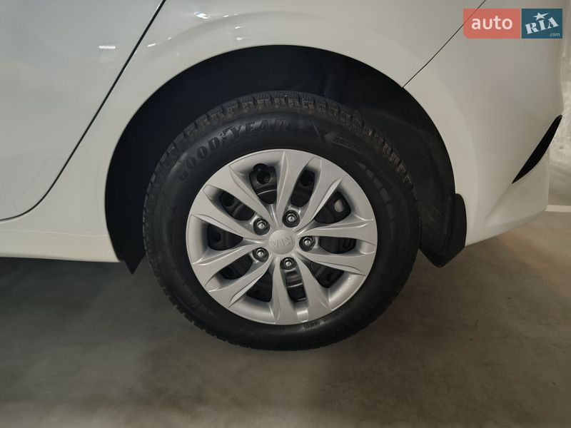 Хэтчбек Kia Ceed 2021 в Днепре