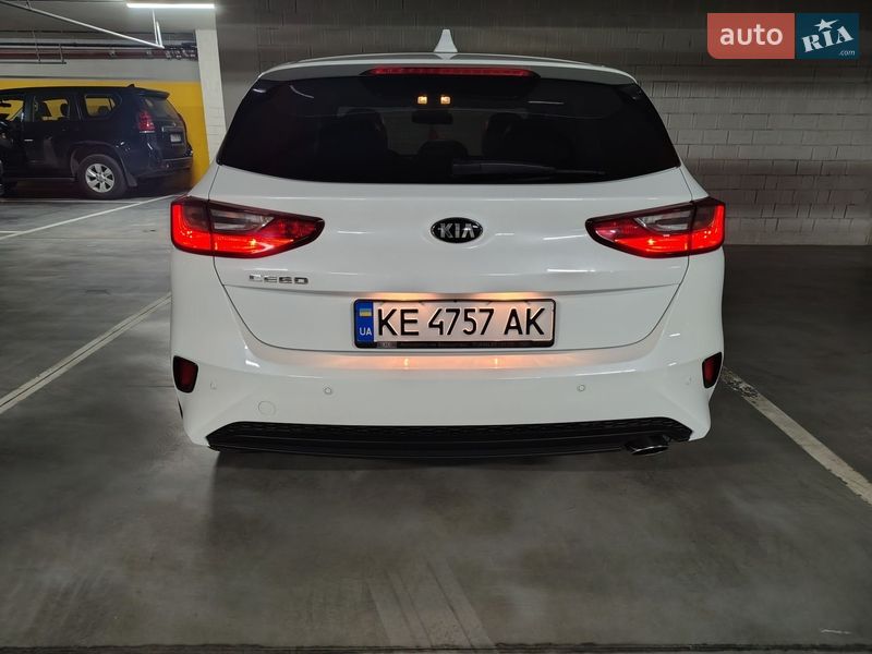 Хэтчбек Kia Ceed 2021 в Днепре