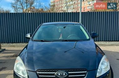 Хэтчбек Kia Ceed 2008 в Днепре