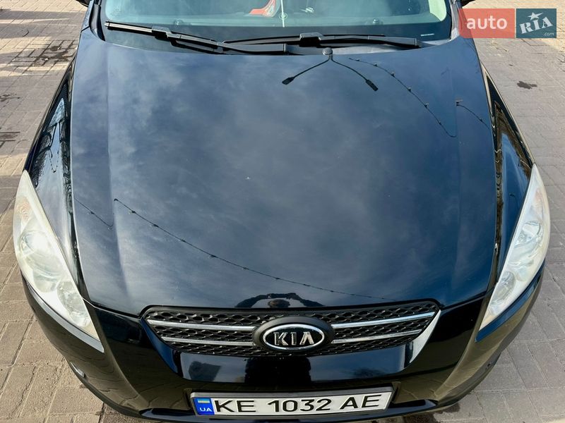Хэтчбек Kia Ceed 2008 в Днепре