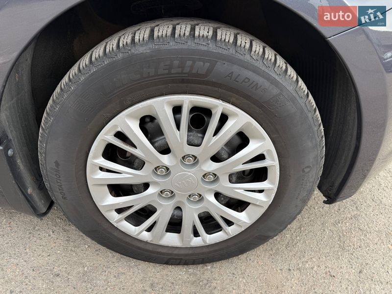 Хетчбек Kia Ceed 2013 в Запоріжжі фото 13 Хетчбек Kia Ceed 2013 в Запоріжжі