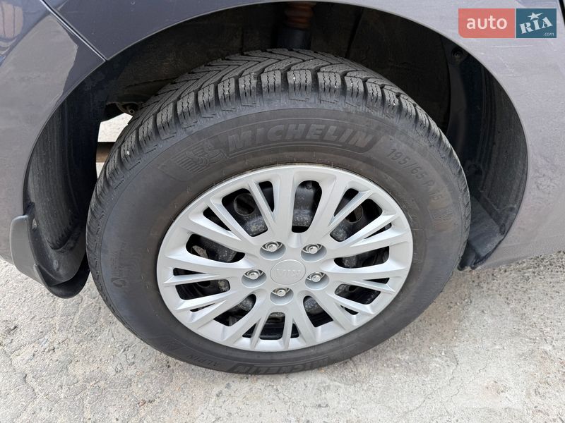 Хетчбек Kia Ceed 2013 в Запоріжжі фото 39 Хетчбек Kia Ceed 2013 в Запоріжжі