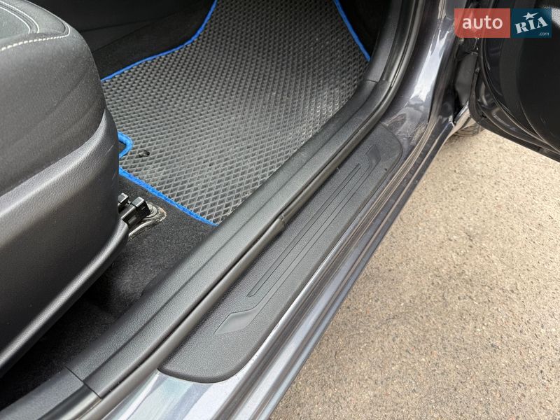 Хетчбек Kia Ceed 2013 в Запоріжжі фото 58 Хетчбек Kia Ceed 2013 в Запоріжжі