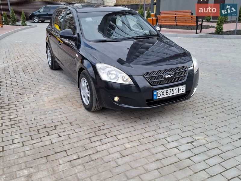 Хетчбек Kia Ceed 2007 в Хмельницькому