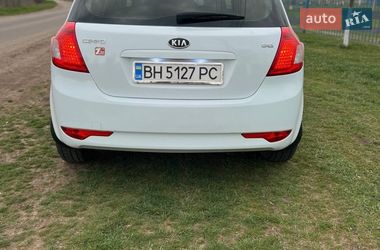 Хэтчбек Kia Ceed 2012 в Одессе
