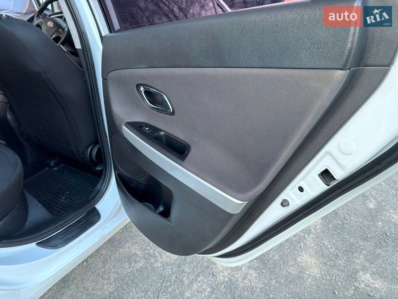 Универсал Kia Ceed 2015 в Хмельницком