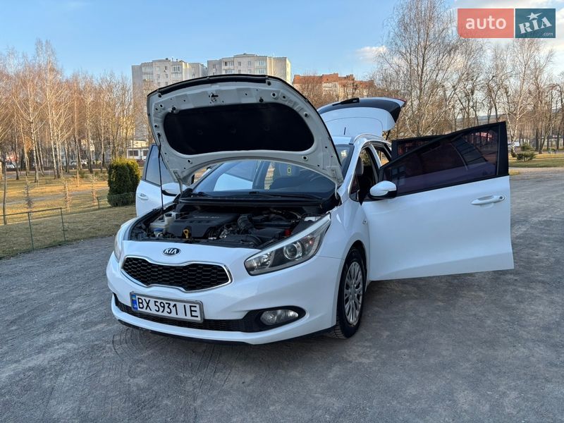 Универсал Kia Ceed 2015 в Хмельницком
