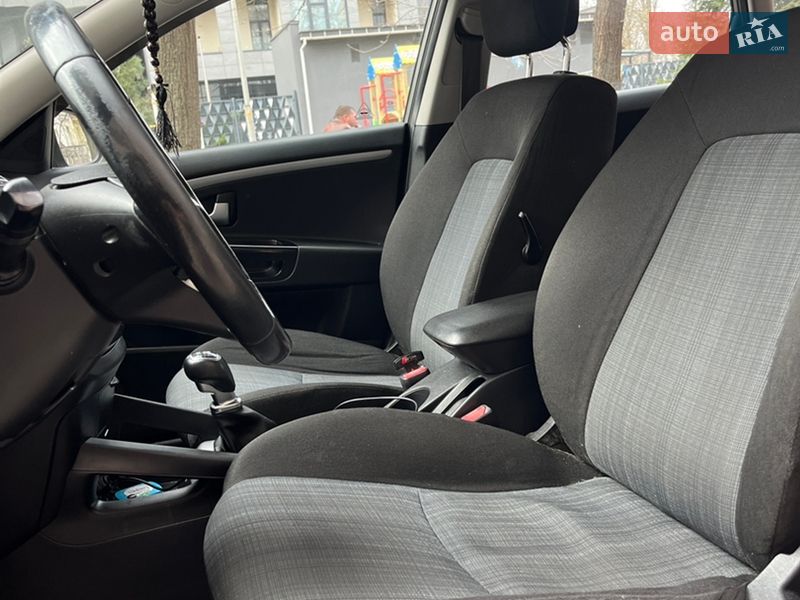 Универсал Kia Ceed 2011 в Киеве фото 12 Универсал Kia Ceed 2011 в Киеве