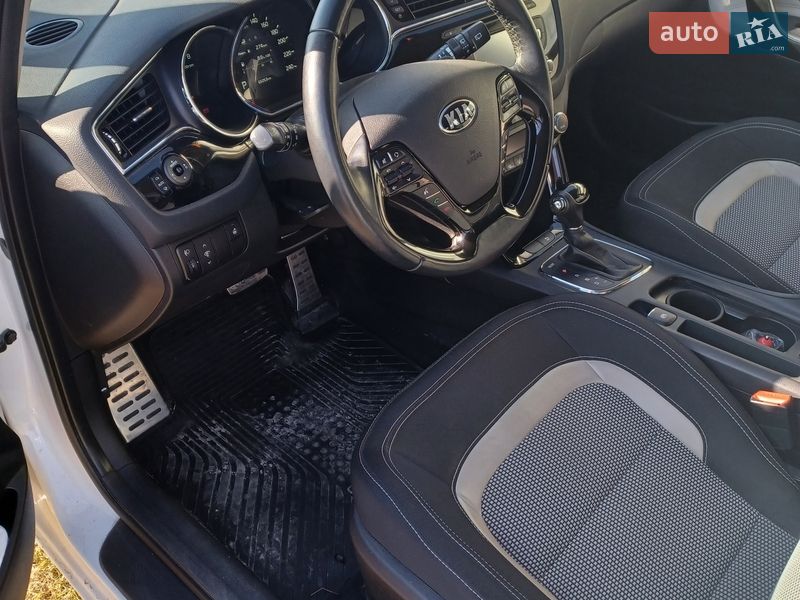 Хэтчбек Kia Ceed 2017 в Новом Роздоле