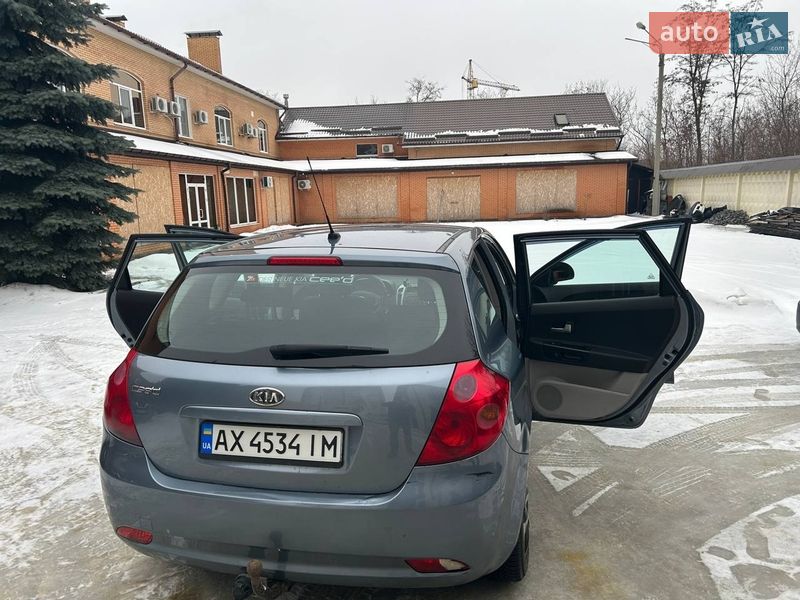 Хетчбек Kia Ceed 2008 в Харкові фото 2 Хетчбек Kia Ceed 2008 в Харкові