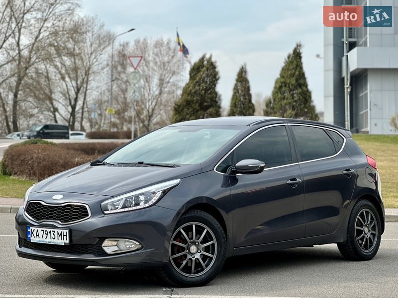 Хэтчбек Kia Ceed 2013 в Киеве фото 5 Хэтчбек Kia Ceed 2013 в Киеве