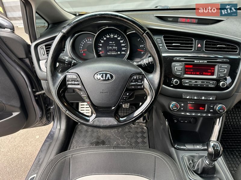 Хэтчбек Kia Ceed 2013 в Киеве фото 32 Хэтчбек Kia Ceed 2013 в Киеве