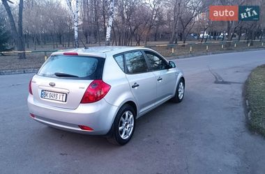Хетчбек Kia Ceed 2007 в Рівному фото 4 Хетчбек Kia Ceed 2007 в Рівному