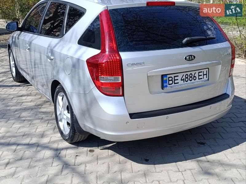 Универсал Kia Ceed 2012 в Березанке