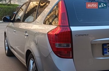 Универсал Kia Ceed 2012 в Березанке
