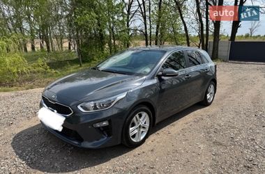 Хэтчбек Kia Ceed 2019 в Киеве