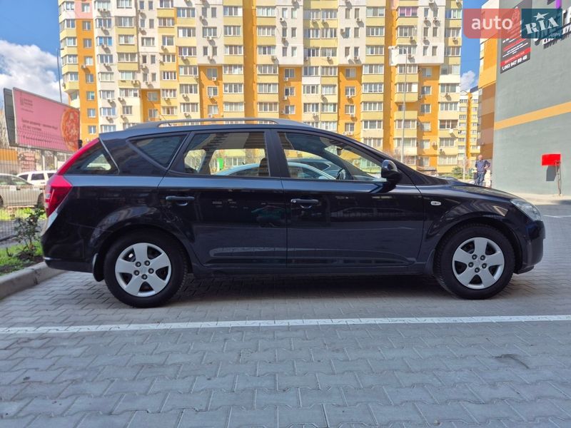 Універсал Kia Ceed 2009 в Одесі фото 15 Універсал Kia Ceed 2009 в Одесі