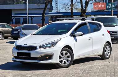 Хэтчбек Kia Ceed 2016 в Днепре