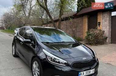 Хэтчбек Kia Ceed 2012 в Киеве
