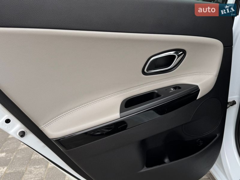 Хэтчбек Kia Ceed 2013 в Ужгороде