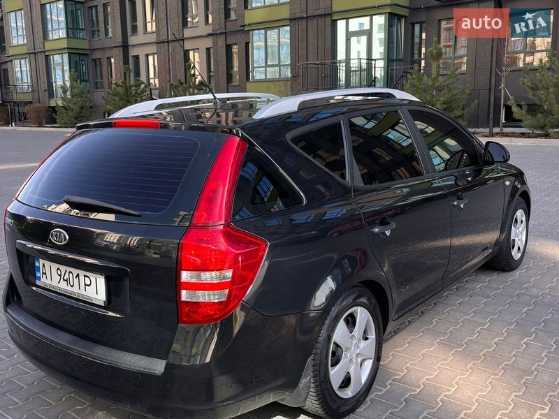 Універсал Kia Ceed 2009 в Софіївській Борщагівці