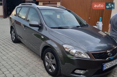 Универсал Kia Ceed 2011 в Снятине