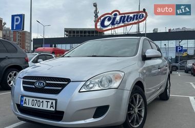 Хэтчбек Kia Ceed 2007 в Киеве