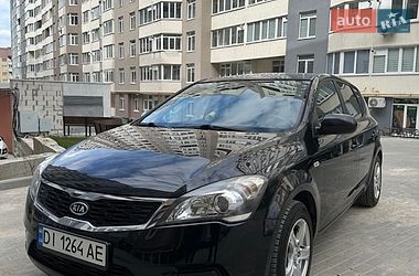 Хетчбек Kia Ceed 2009 в Тернополі