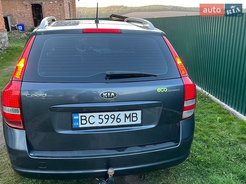Універсал Kia Ceed 2010 в Львові