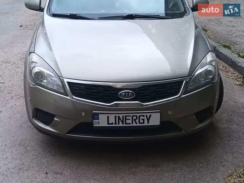 Kia Ceed 2010