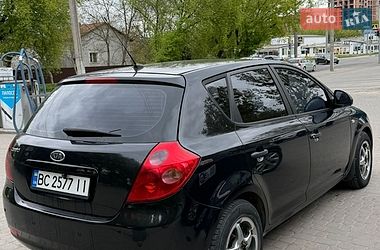 Хэтчбек Kia Ceed 2007 в Львове