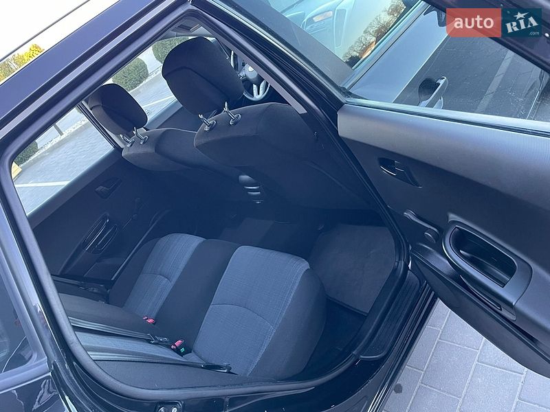 Универсал Kia Ceed 2012 в Городке