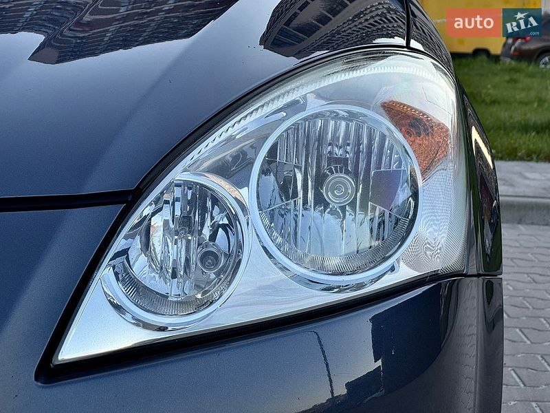 Хэтчбек Kia Ceed 2009 в Киеве