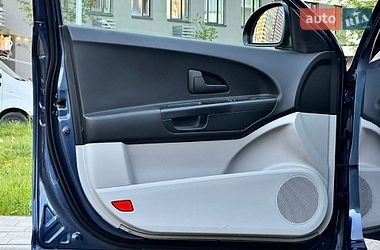 Хэтчбек Kia Ceed 2009 в Киеве