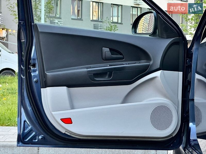 Хэтчбек Kia Ceed 2009 в Киеве