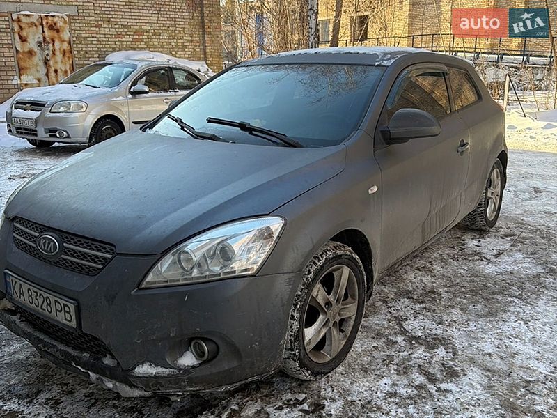 Хетчбек Kia Ceed 2008 в Києві