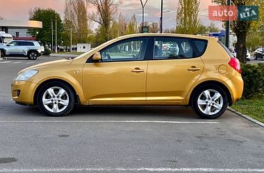 Хетчбек Kia Ceed 2008 в Кременчуці