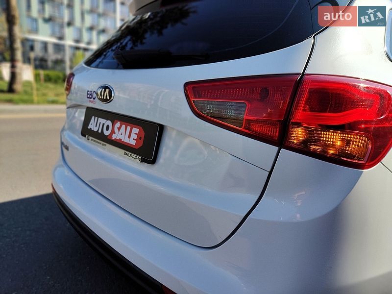 Універсал Kia Ceed 2016 в Києві